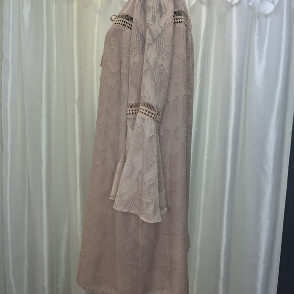 Women's Spring Dress - Picture 2 of 4